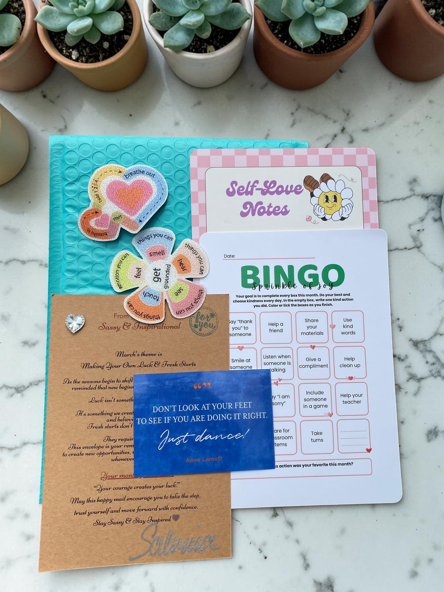 Inspirational Snail Mail Subscription – International Subscription
